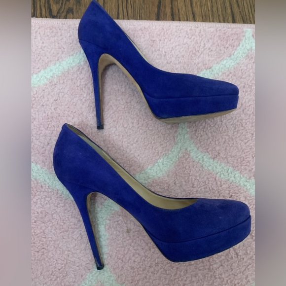 Jimmy Choo Heels, Size 39 (Woman’s 9), Royal Blue Suede - Picture 2 of 10